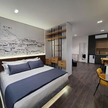 Gjirokastër Jani Studio Apartments מראה חיצוני תמונה