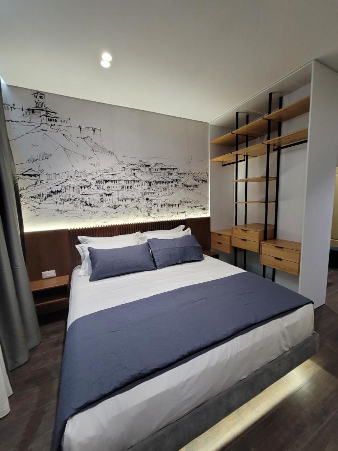 Gjirokastër Jani Studio Apartments מראה חיצוני תמונה