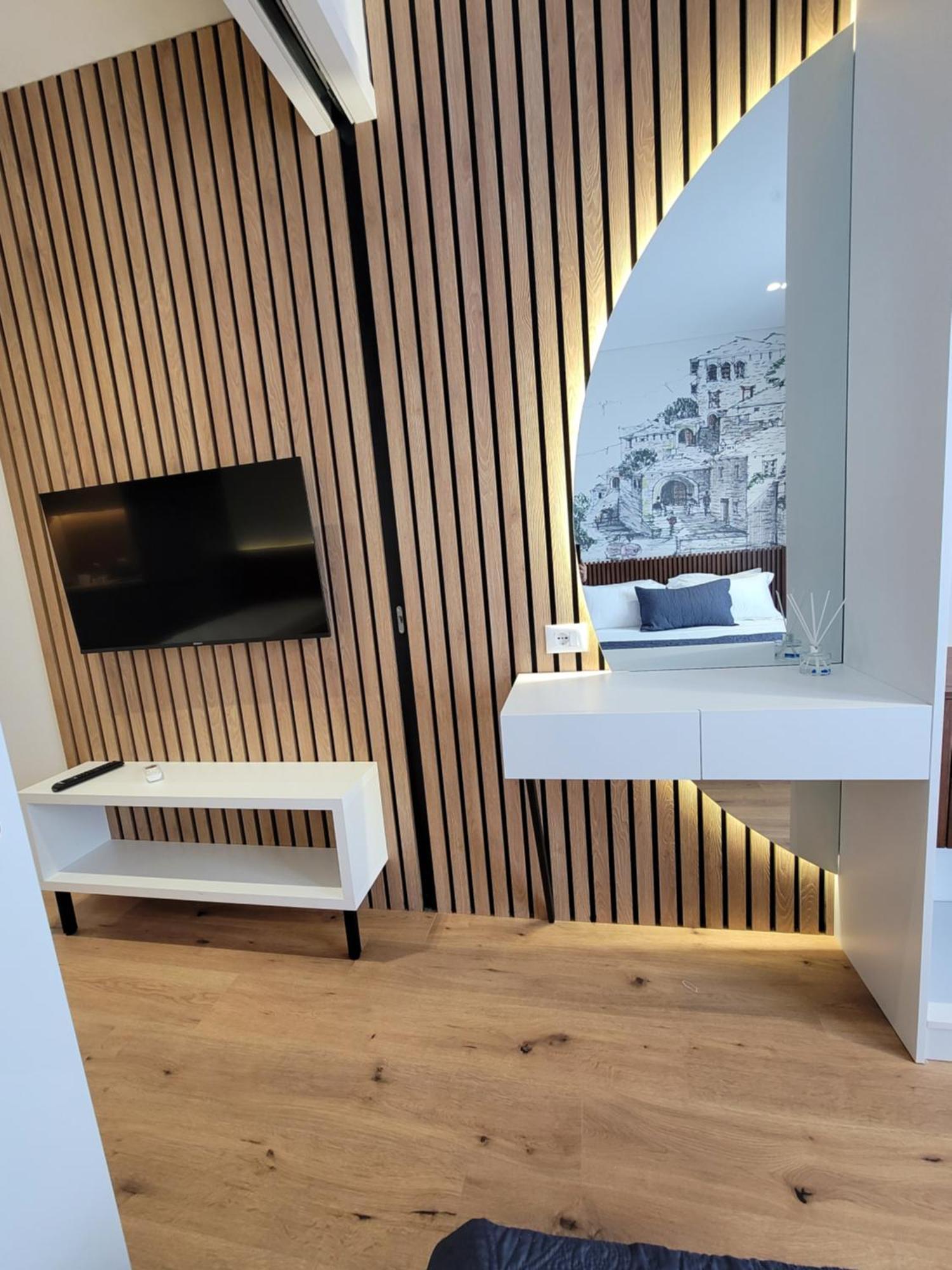Gjirokastër Jani Studio Apartments מראה חיצוני תמונה